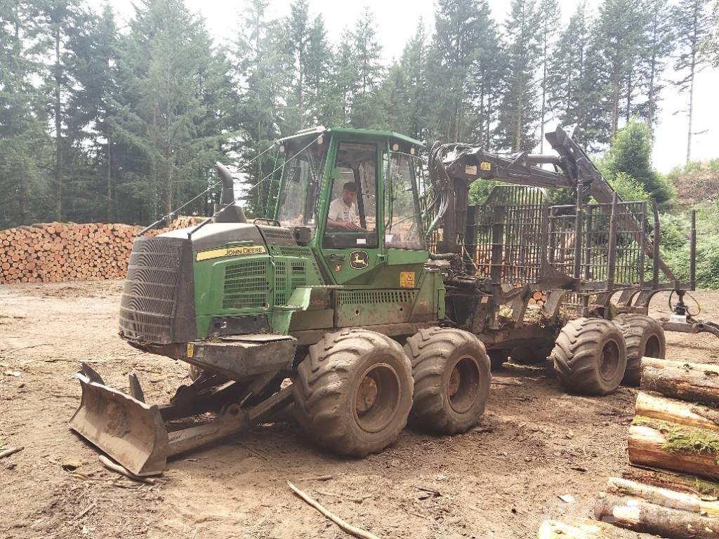 John Deere 1510 G Uitrijwagens