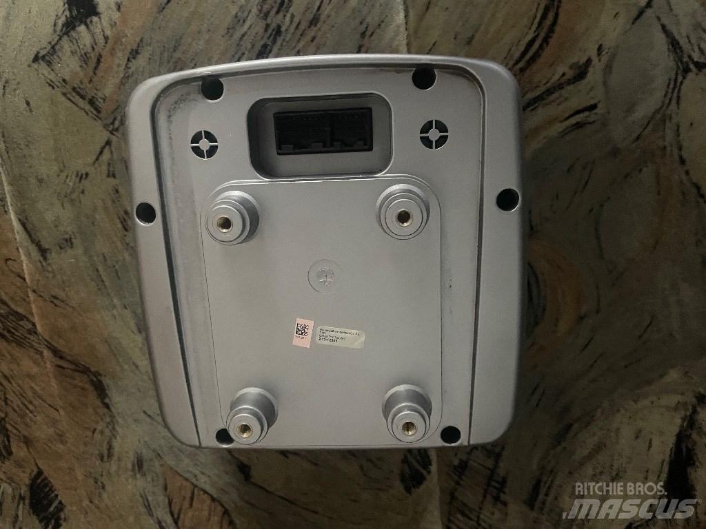 Doosan DX 140 LCR-3 Electronics