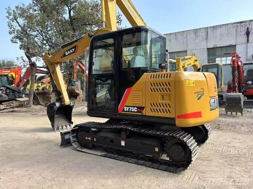 Sany SY 75 C pro Rupsgraafmachines