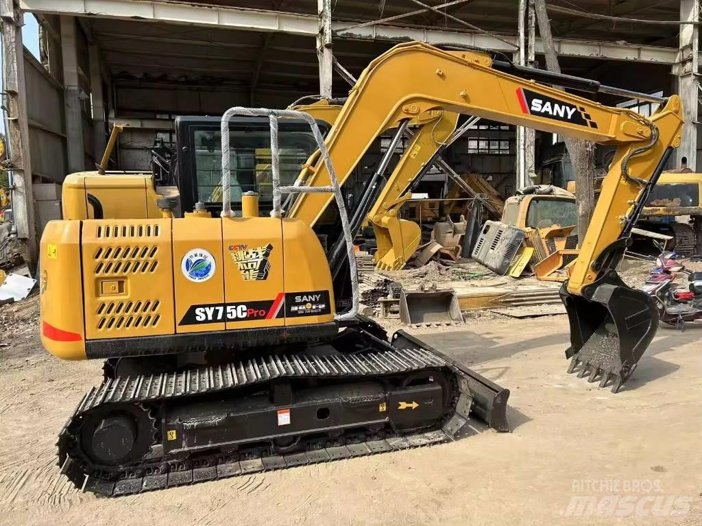 Sany SY 75 C pro Rupsgraafmachines