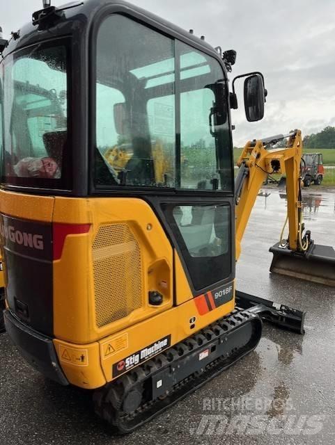 LiuGong 9018 F Minigraafmachines < 7t