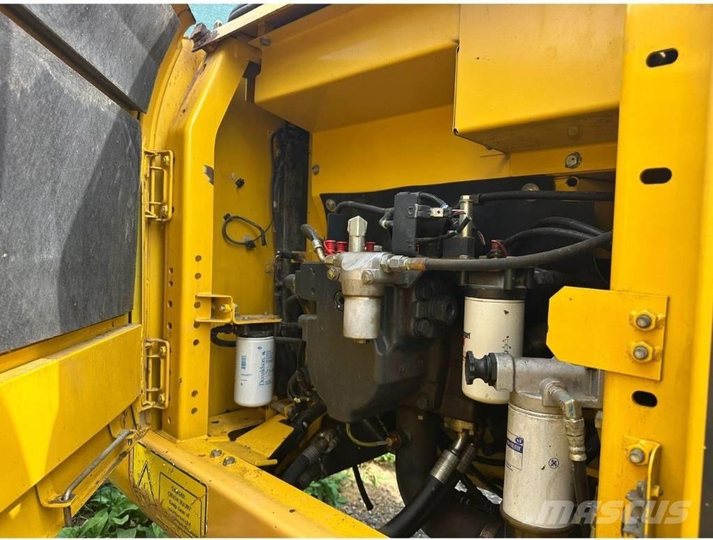 Komatsu PC 210 LC-11 Rupsgraafmachines