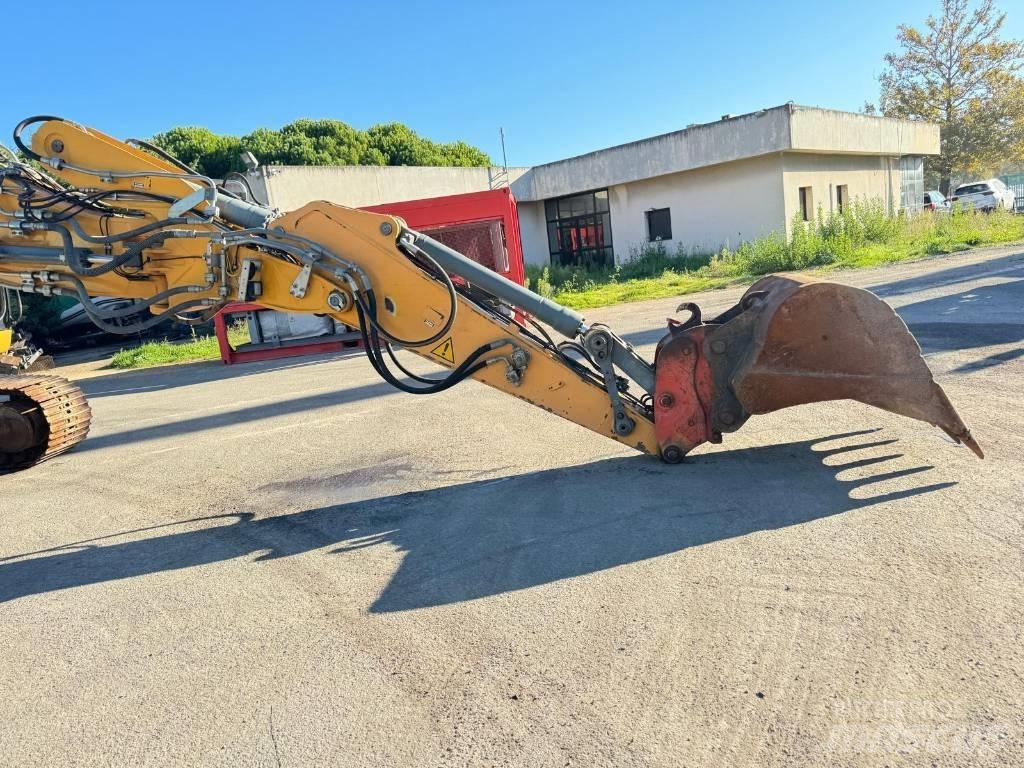 Liebherr R 918 LC Rupsgraafmachines