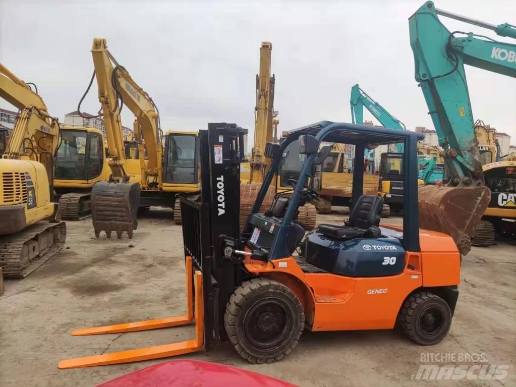 Toyota 7 FD 30 Diesel heftrucks