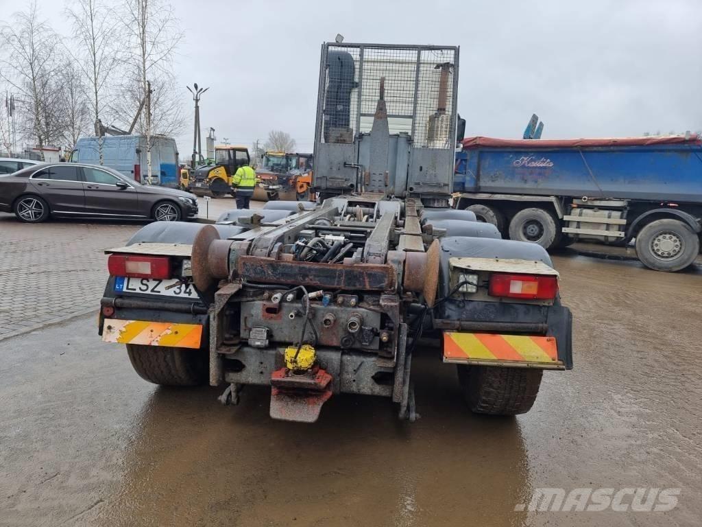 Volvo FH 12 Vrachtwagen met containersysteem