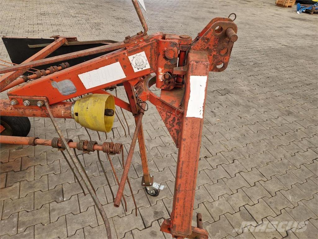 Fella TS 325 Zwadharken