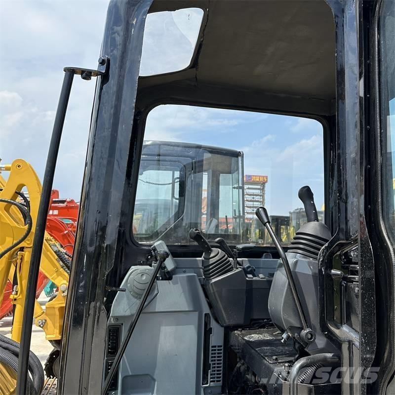 CAT 303.5 E Minigraafmachines < 7t
