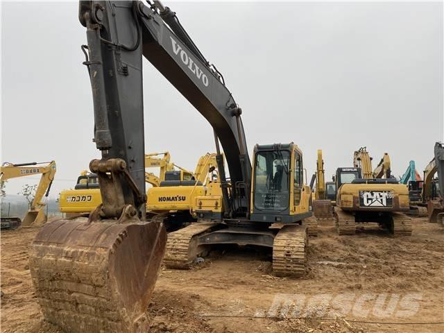 Volvo EC210B Rupsgraafmachines