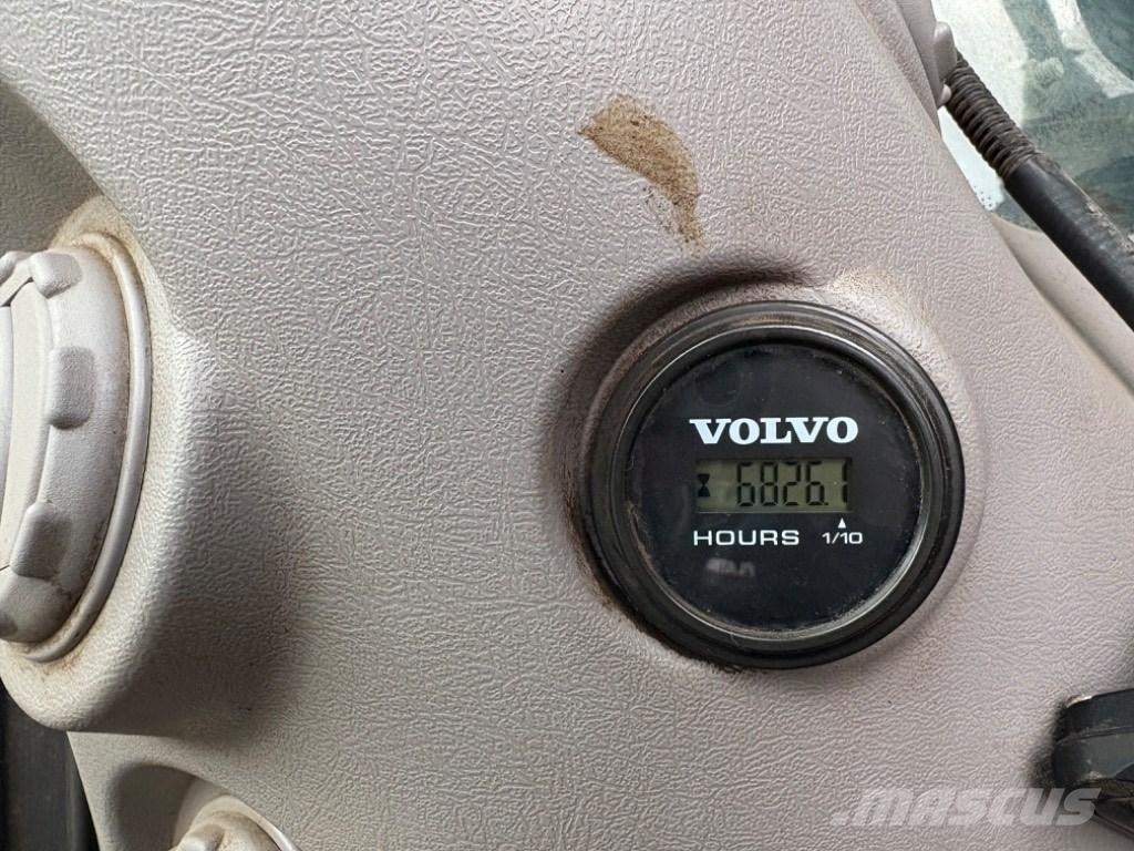 Volvo EC 250 EL Rupsgraafmachines