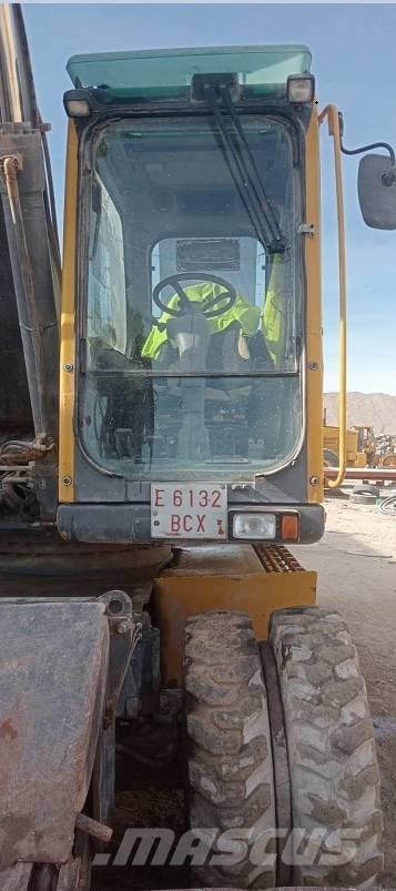 Volvo 180 Giratoria Wielgraafmachines
