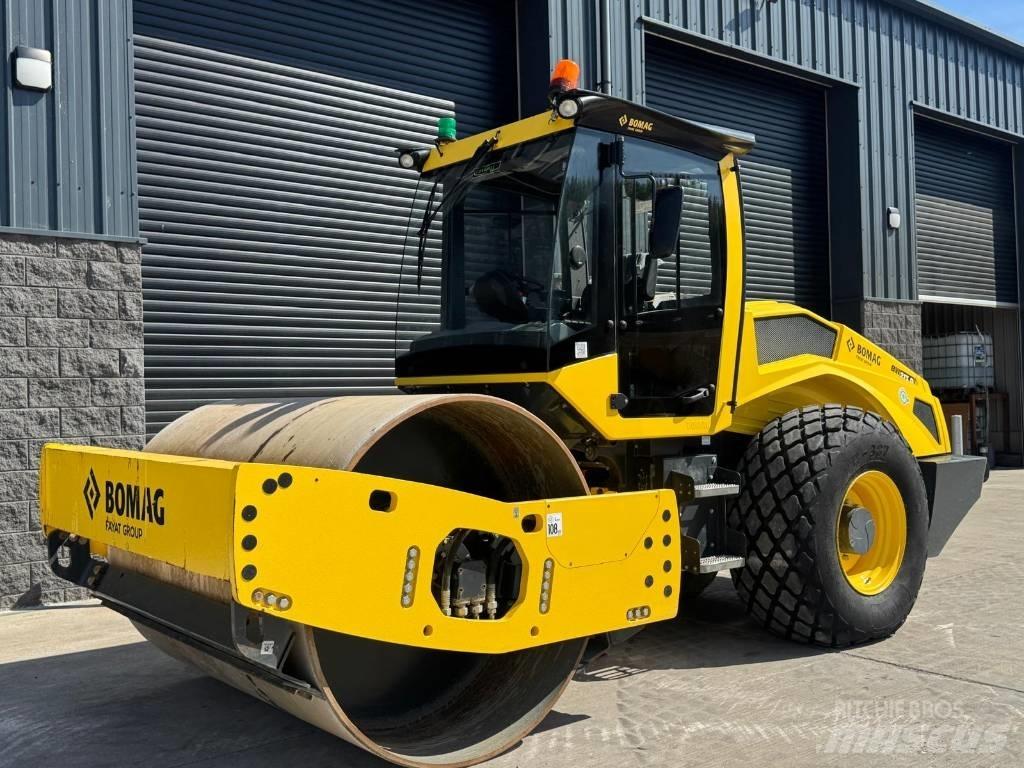 Bomag BW 213 D H-2 Trilrolwalsen