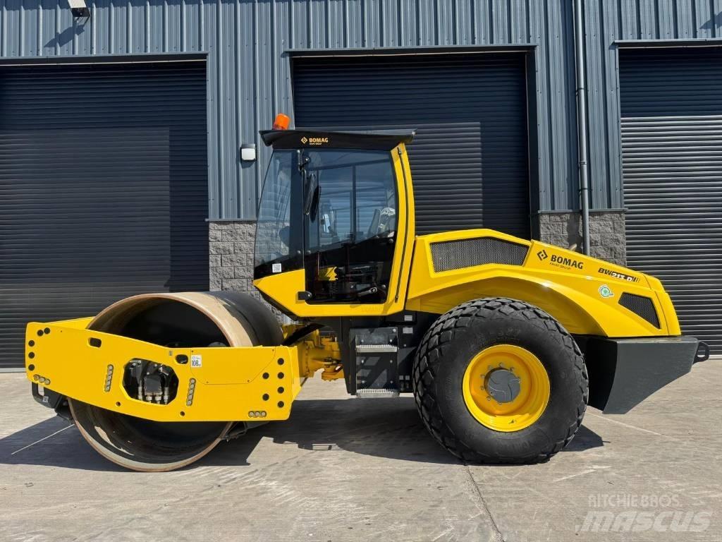 Bomag BW 213 D H-2 Trilrolwalsen