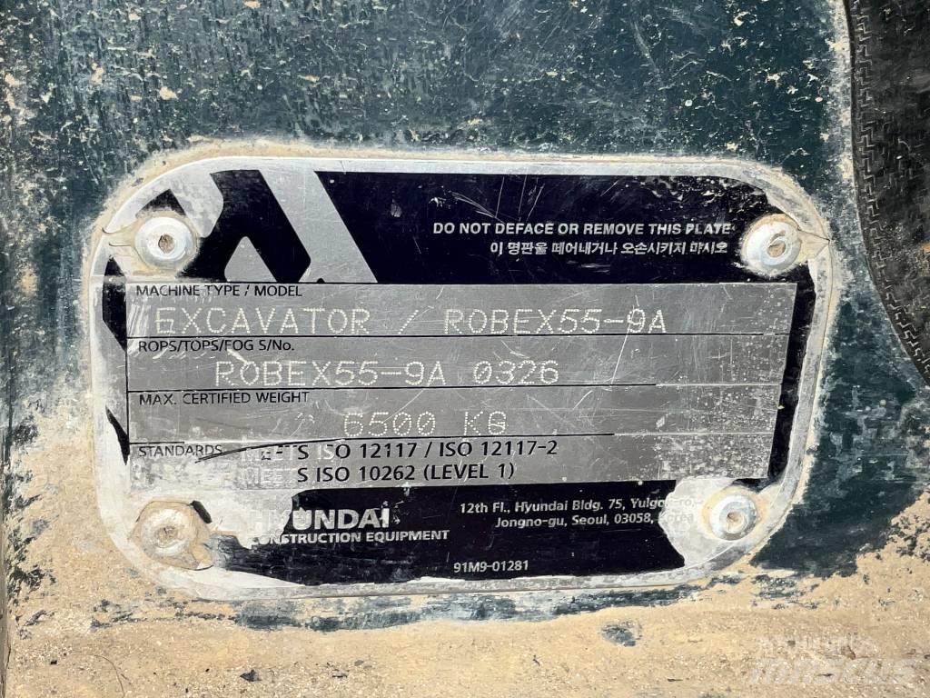 Hyundai Robex 55-9 A Cabine en interieur