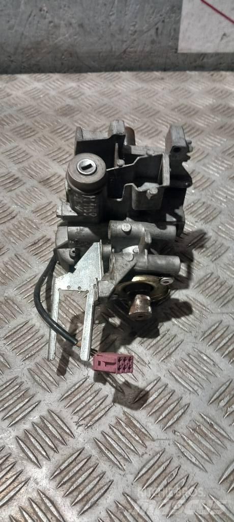 MAN TGX    7360051146 Cabine en interieur