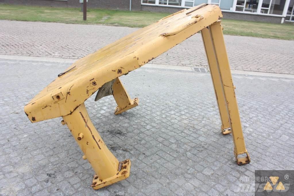 CAT D8N O-rops cab Cabine en interieur