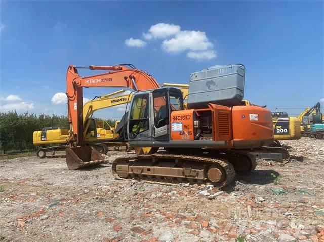 CAT ZX 240-3 Rupsgraafmachines