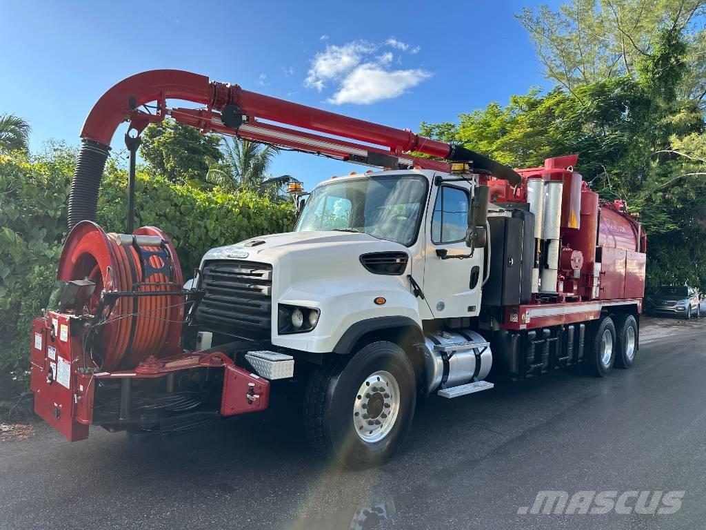 Freightliner 114 SD Kolkenzuigers