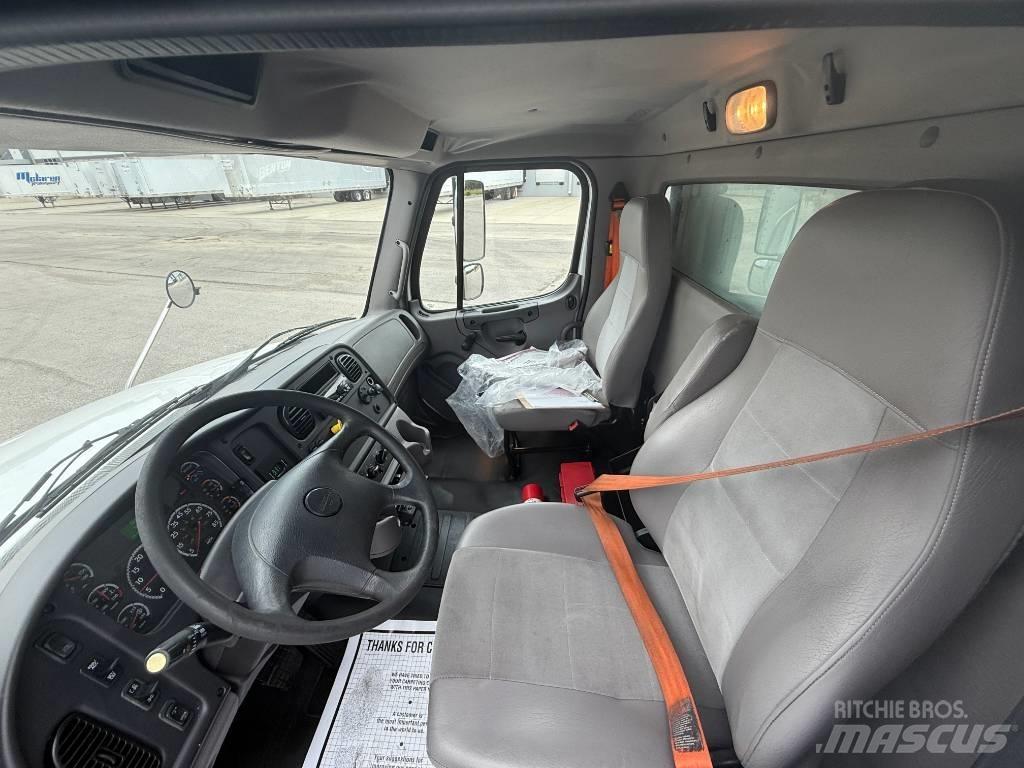 Freightliner M 106 Koelwagens