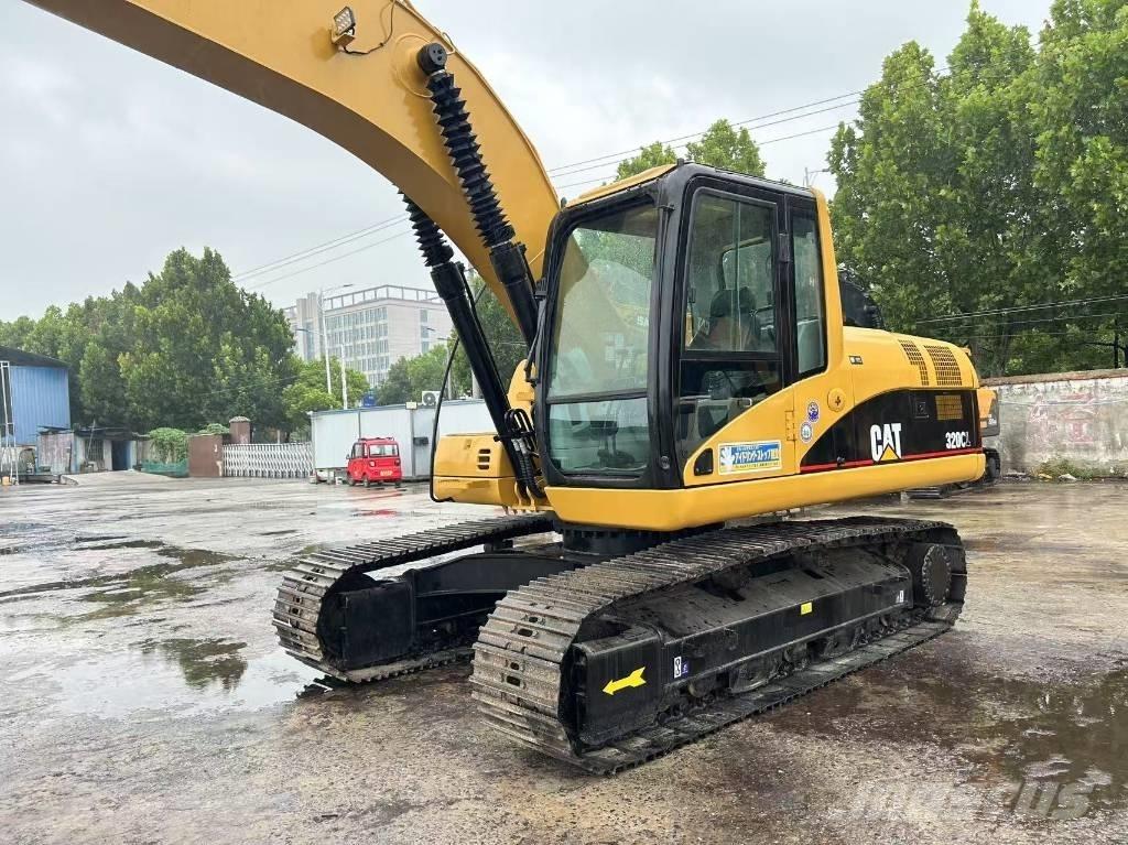 CAT 320 C Rupsgraafmachines