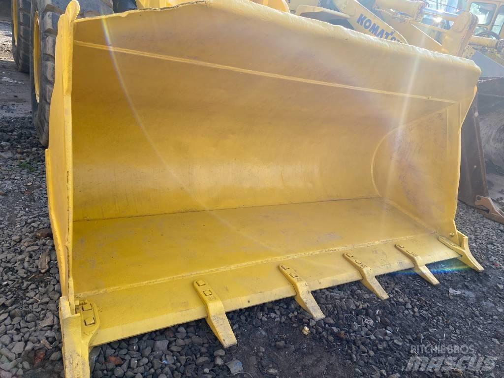 Komatsu WA 320-5 Wielladers