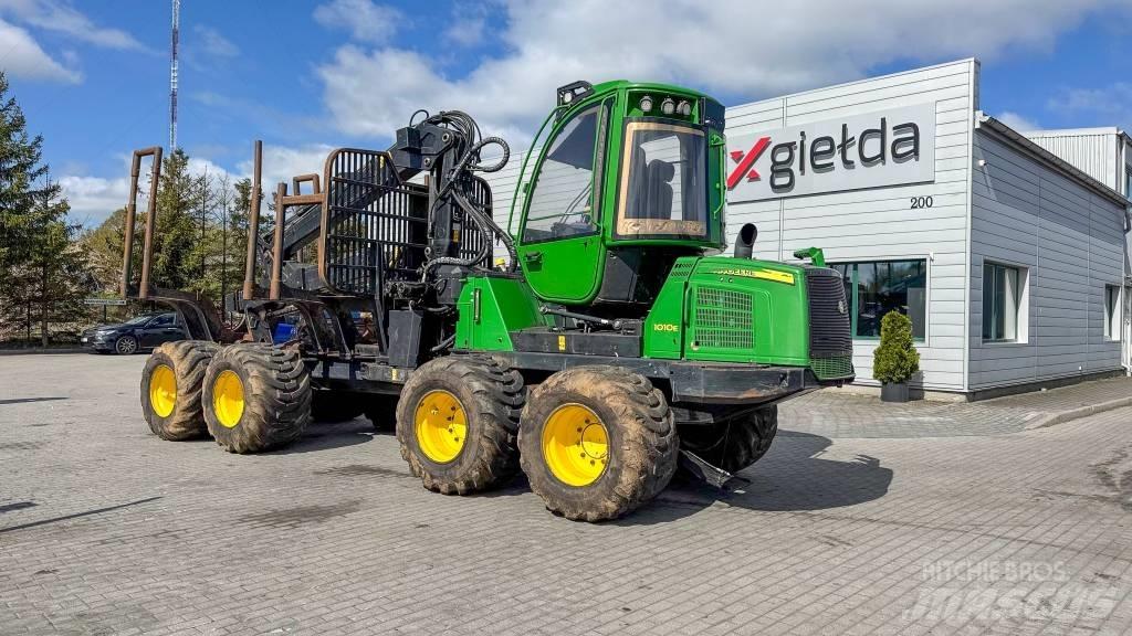John Deere 1010 E Uitrijwagens