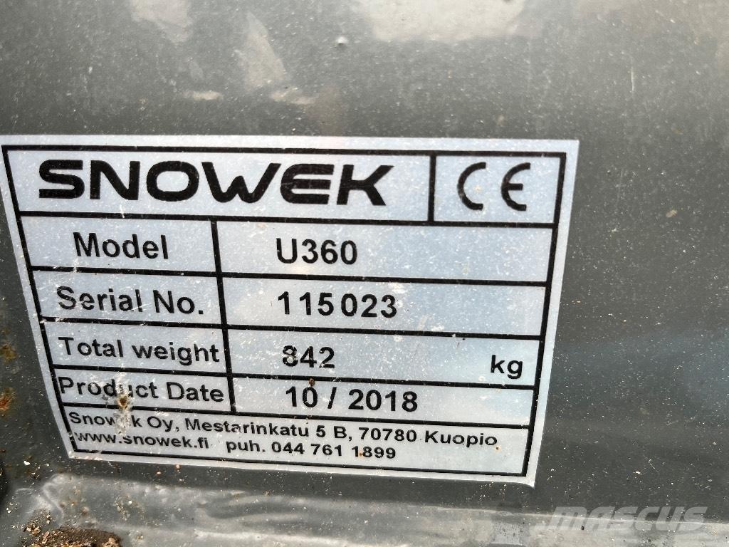 Snowek U360 Sneeuwschuivers en -ploegen