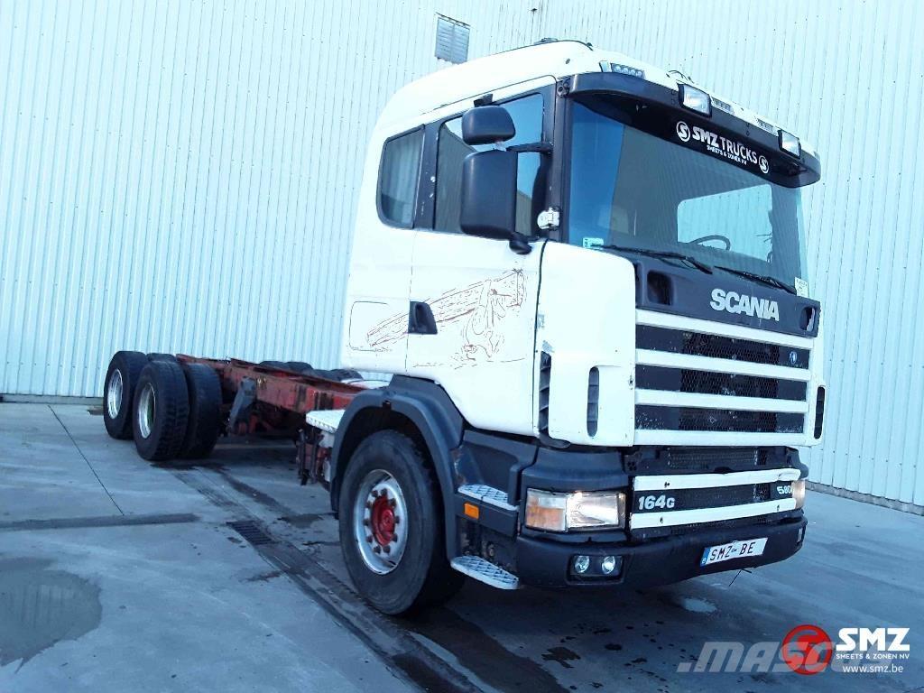 Scania 164 580 6x4 Chassis met cabine