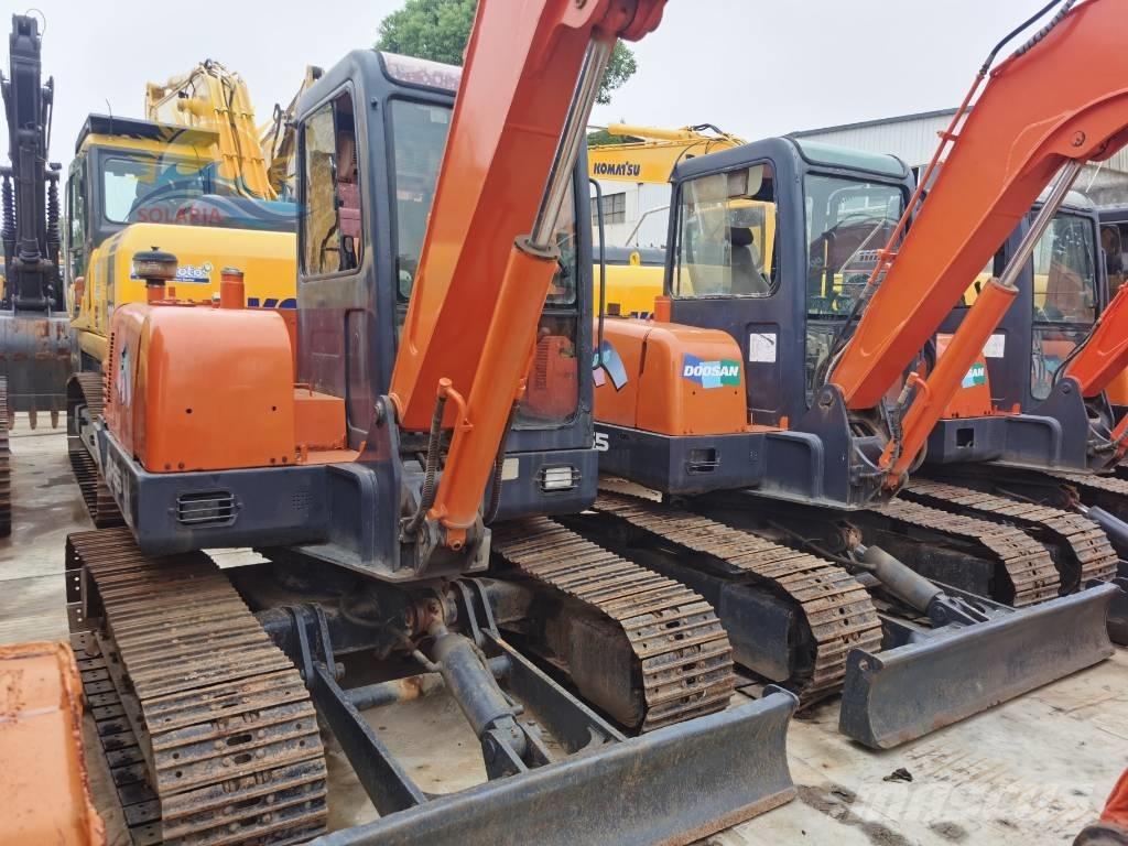 Doosan DH 55 Minigraafmachines < 7t