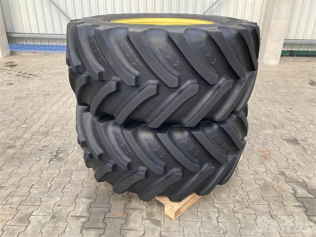 BKT 600/65R30 Banden, wielen en velgen