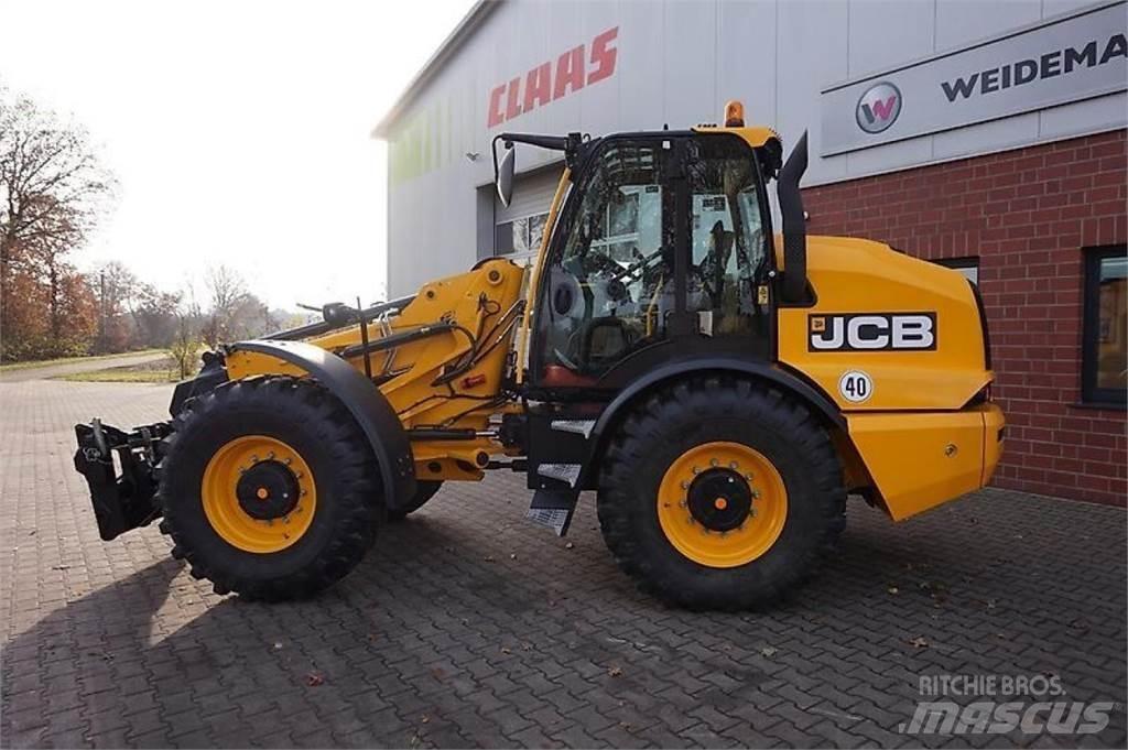 JCB tm 420 a sv Verreikers voor landbouw