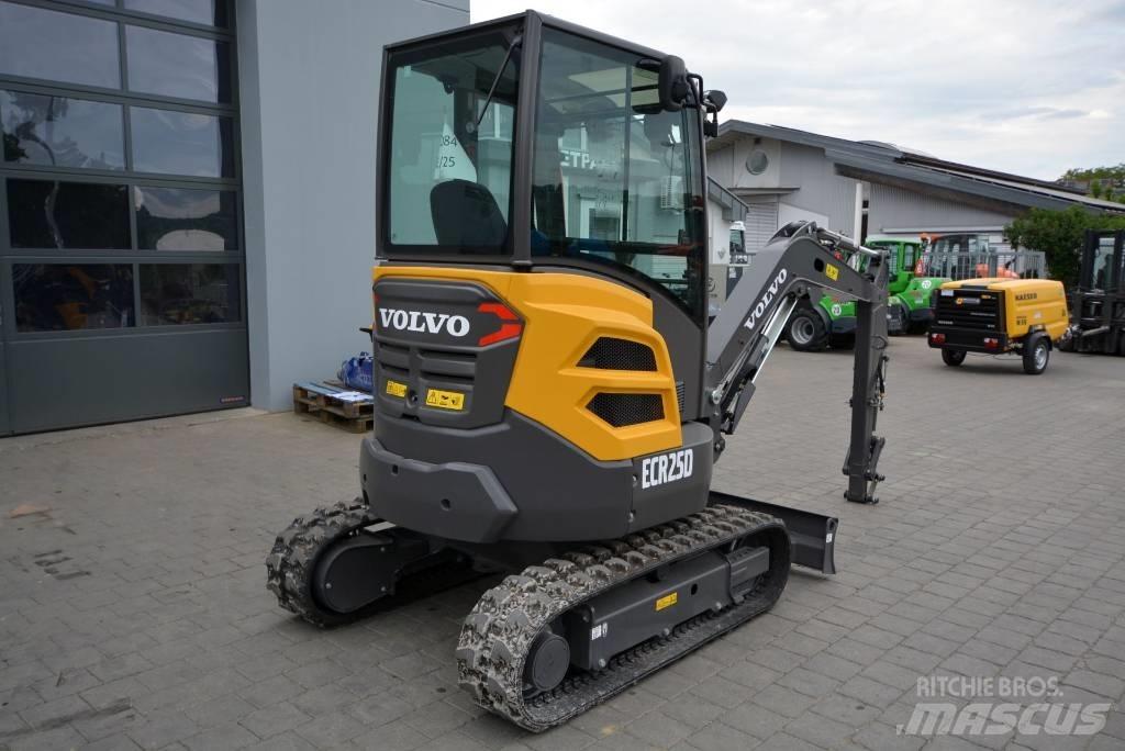 Volvo ECR 25 D Minigraafmachines < 7t