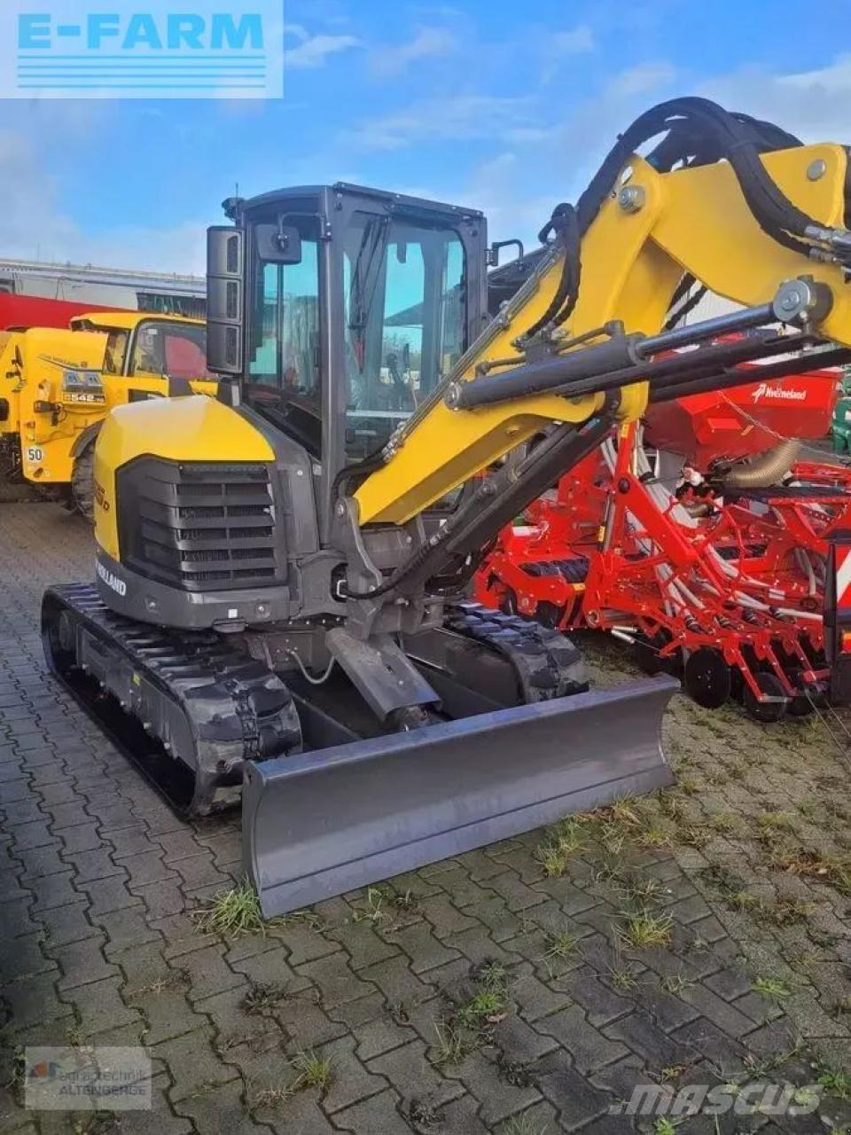 New Holland e55d Minigraafmachines < 7t