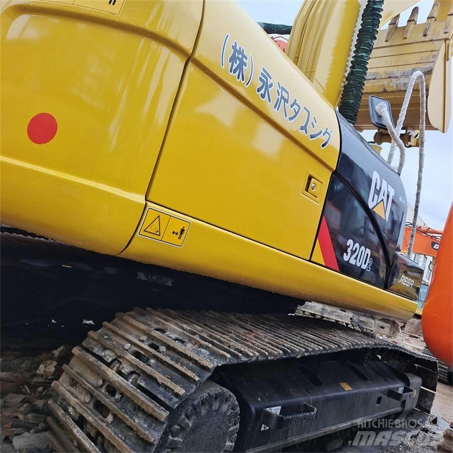 CAT 320 D Rupsgraafmachines