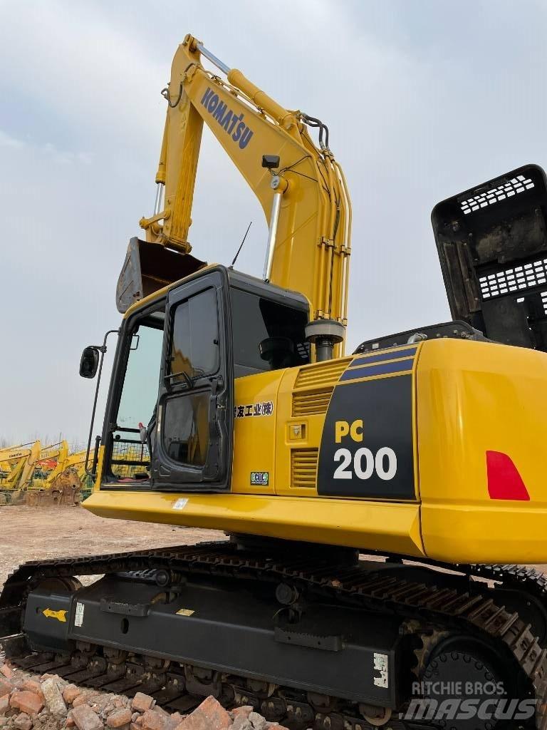 Komatsu 200-8 Rupsgraafmachines
