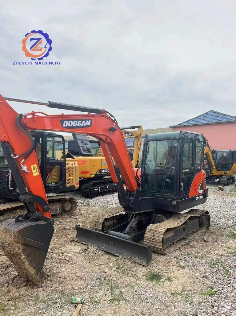 Doosan DX 60 Minigraafmachines < 7t