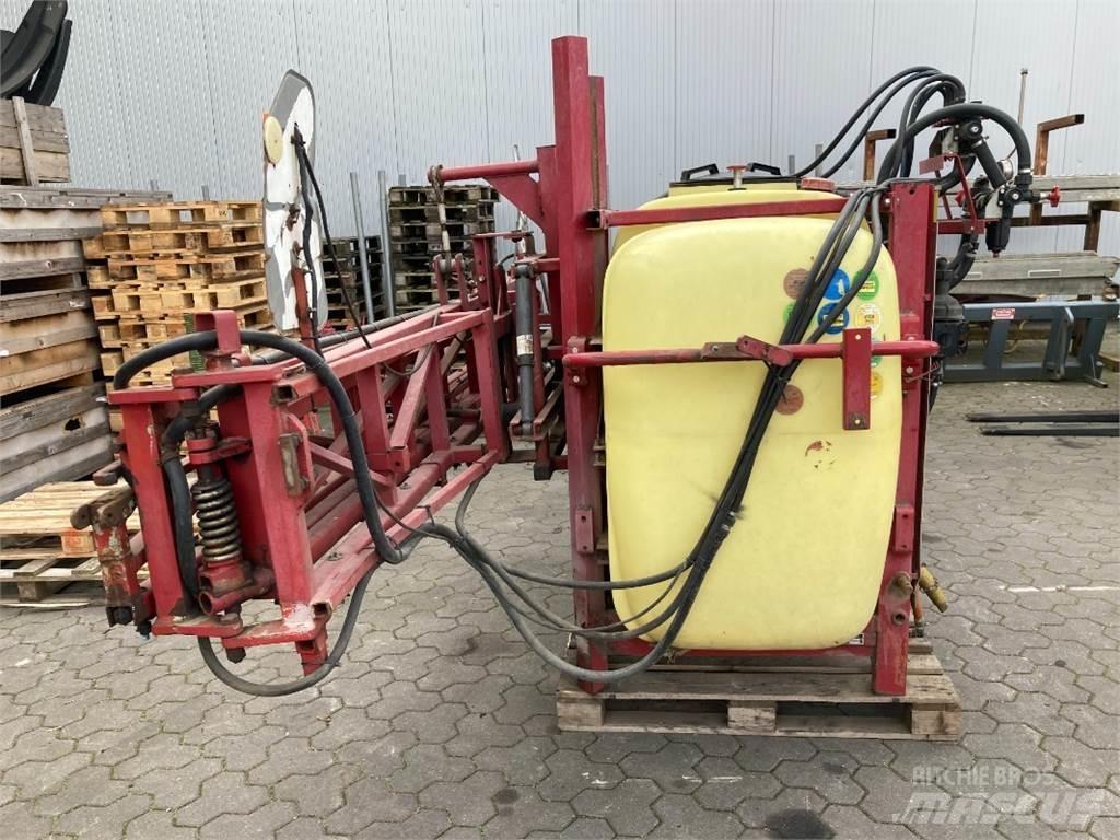 Hardi LX 1000 Ltr Getrokken spuitmachines