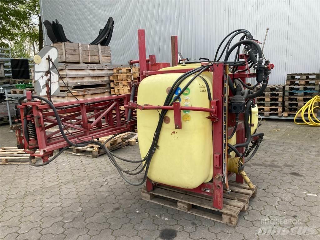 Hardi LX 1000 Ltr Getrokken spuitmachines