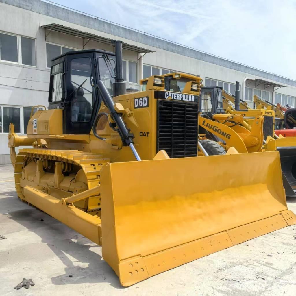 CAT D 6 D Rupsdozers