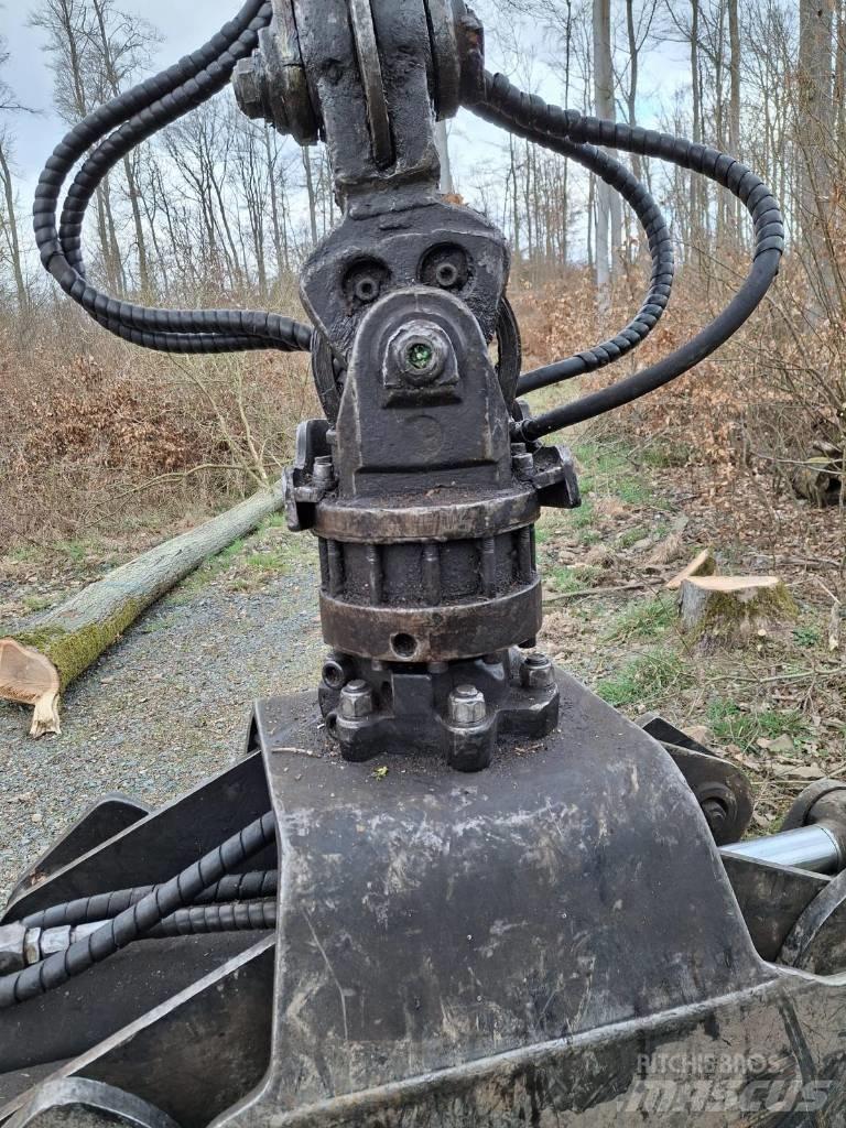 Timberjack 360 D Skidders
