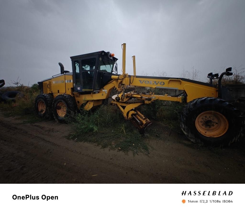  Greder Volvo G710 Chassis en ophanging