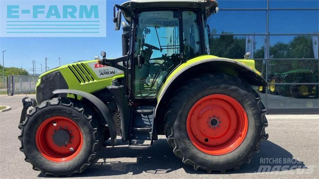 CLAAS ARION 530 Tractoren