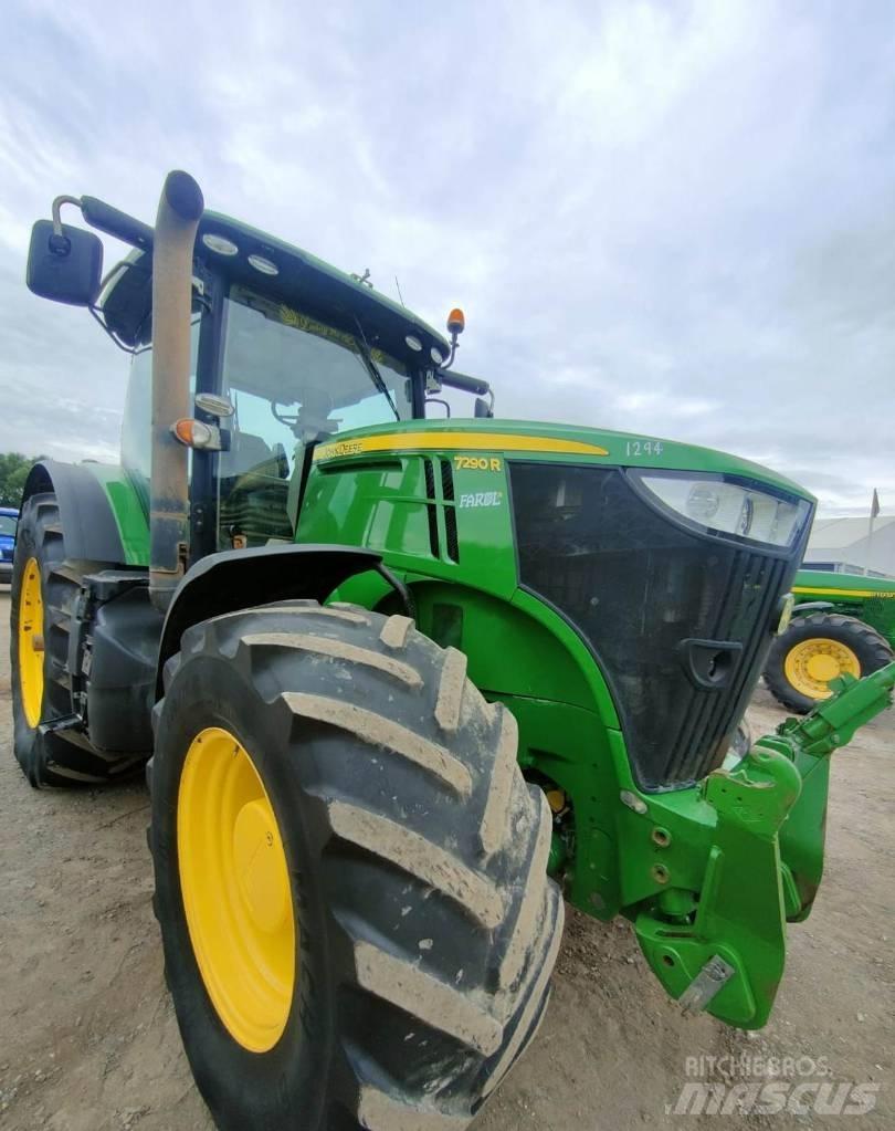 John Deere 7290 R Tractoren