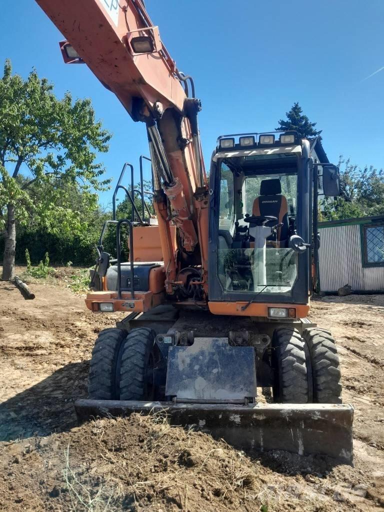 Doosan DX 160 W-3 Wielgraafmachines
