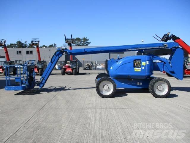JLG 600 AJ (253) Zelfrijdende knikarm hoogwerker