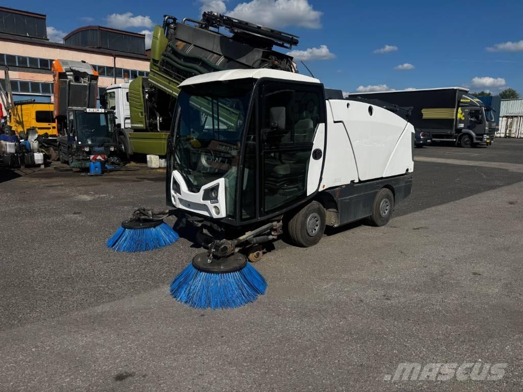 Johnston C 201 Veegmachines