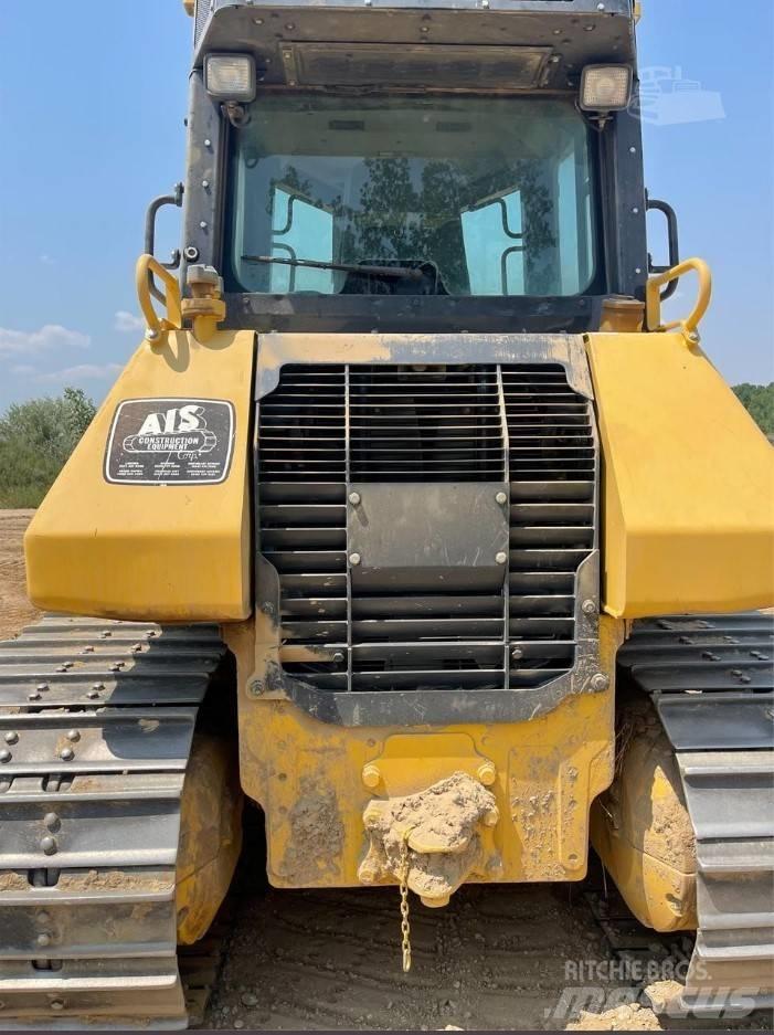 Komatsu D 51 PX-22 Rupsdozers