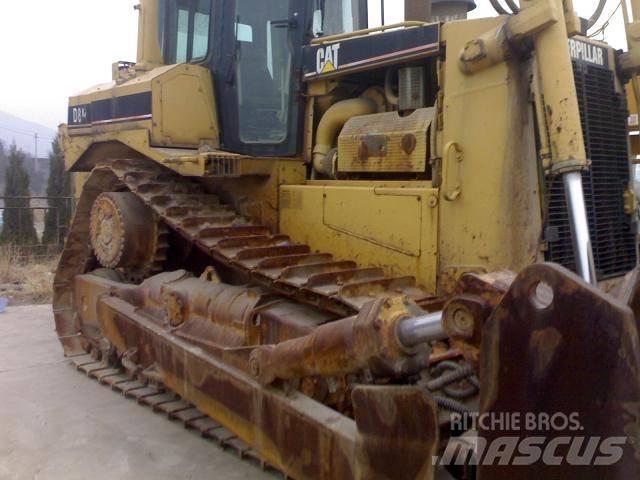 CAT D8R Rupsdozers