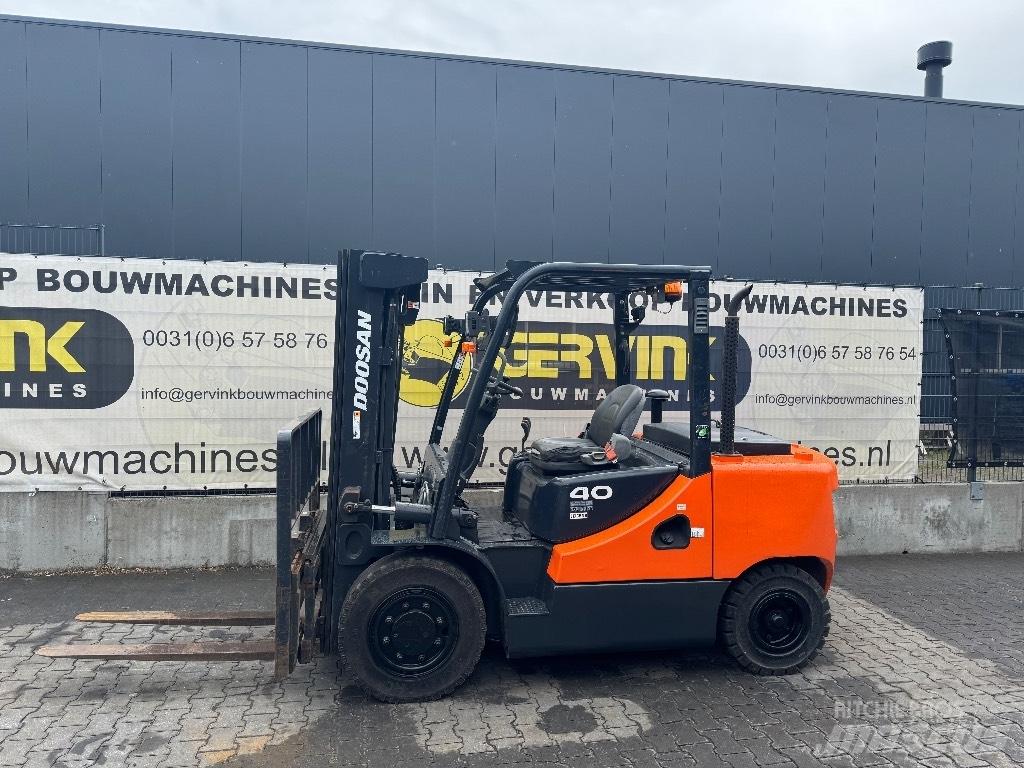 Doosan D 40 SC-7 Diesel heftrucks