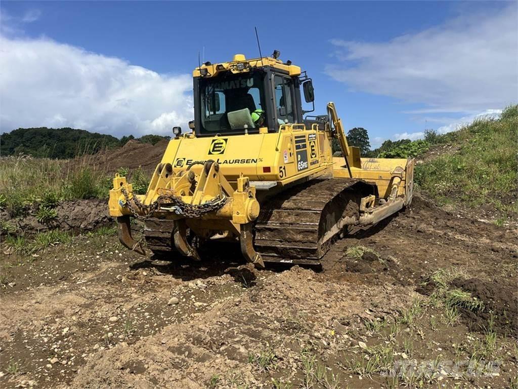 Komatsu D65PXI-18 Rupsdozers
