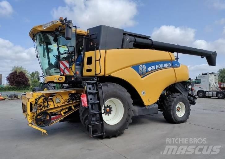New Holland CR 9080 Maaidorsmachines